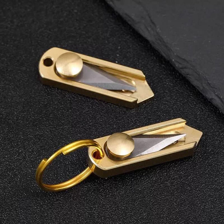 Portachiavi con lama a spinta in ottone mini EDC Tool