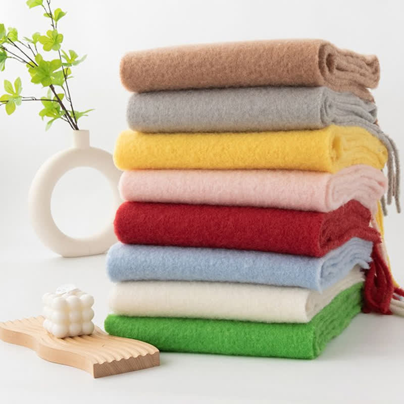 Sciarpa unisex in cashmere con frange tinta unita - image 6