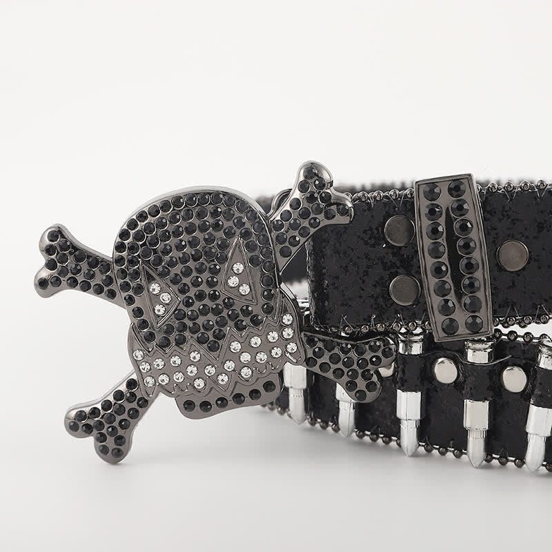 Cintura in pelle con fibbia a forma di proiettile e rivetti a forma di teschio dei cartoni animati - image 1