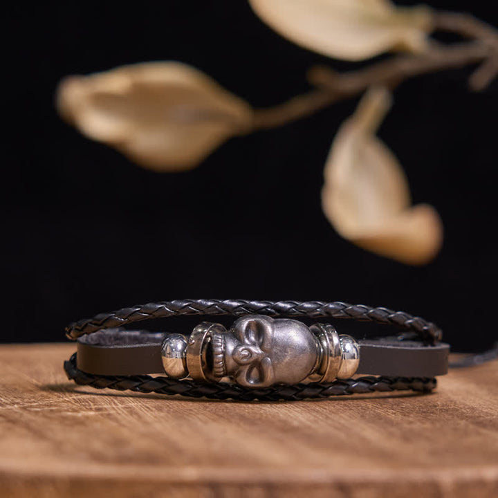 Braccialetto in pelle nera con testa di animale e teschio alla moda