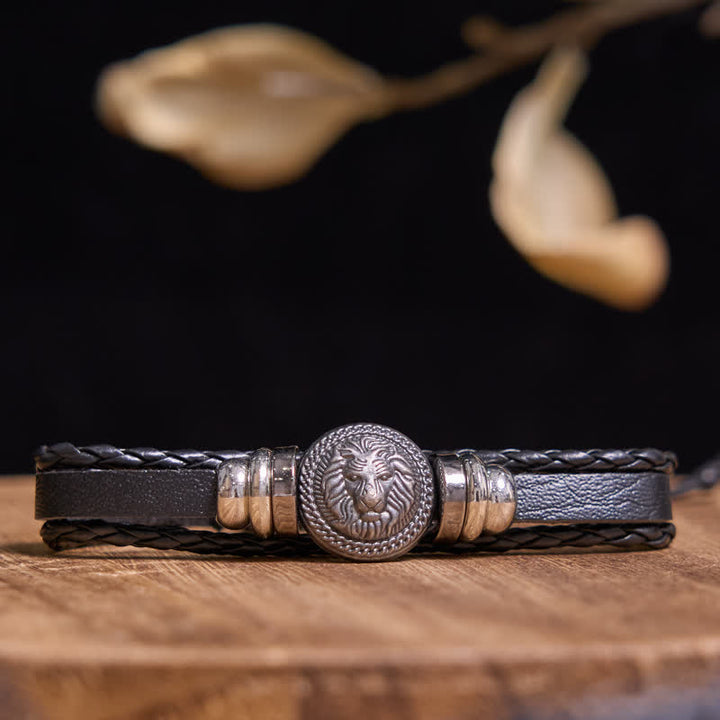 Braccialetto in pelle nera con testa di animale e teschio alla moda