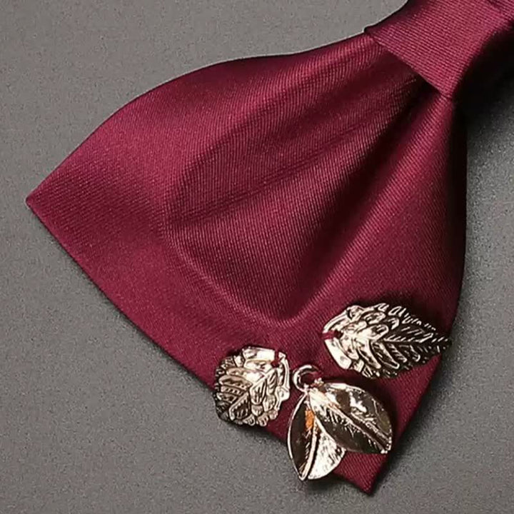 Papillon da uomo con foglie in metallo color bordeaux