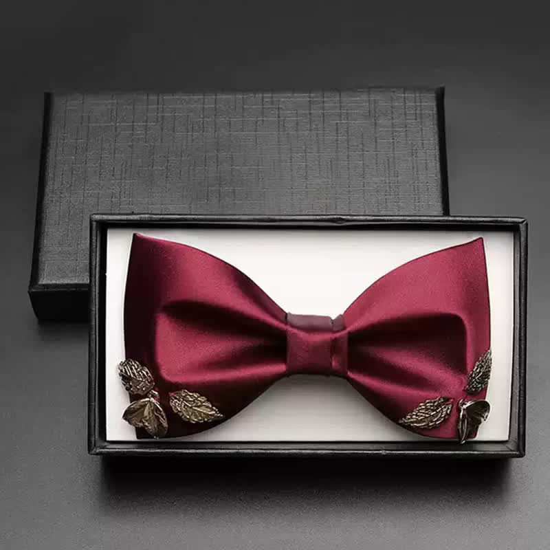 Papillon da uomo con foglie in metallo color bordeaux