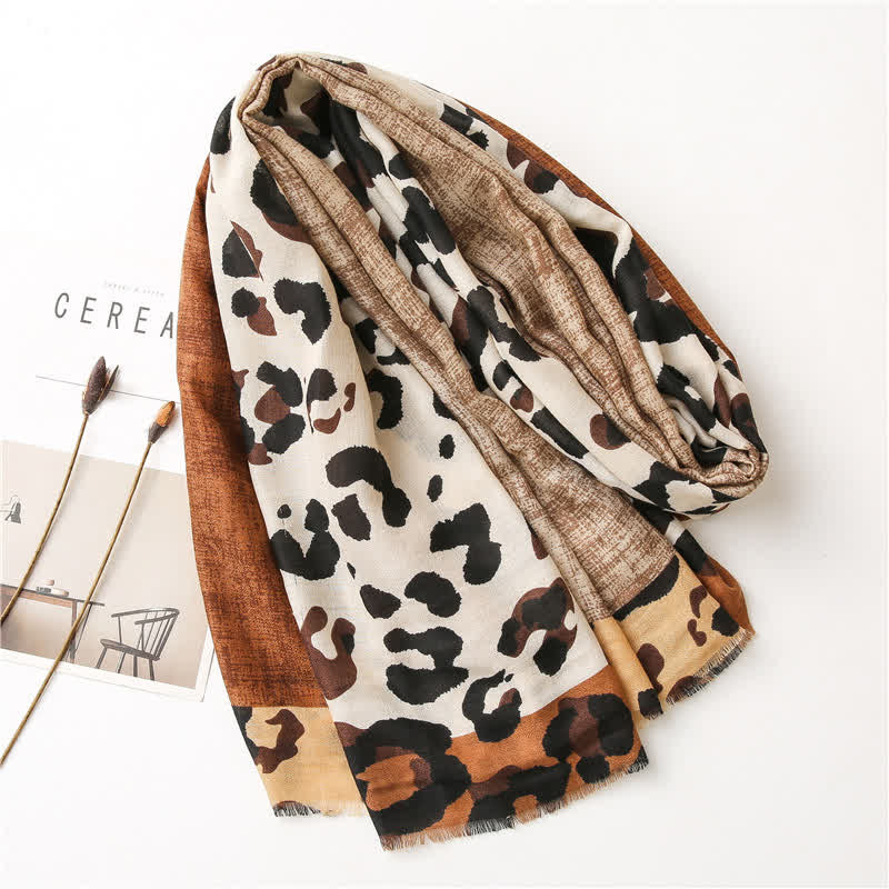 Sciarpa sottile grande con stampa leopardata da donna