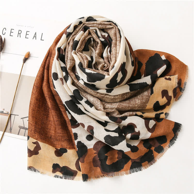 Sciarpa sottile grande con stampa leopardata da donna