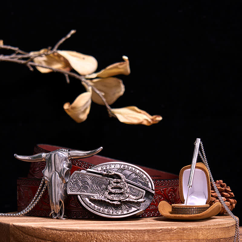 Set di collana con ciondolo a forma di toro con corna di cervo, fibbia a serpente e coltello nascosto fai da te