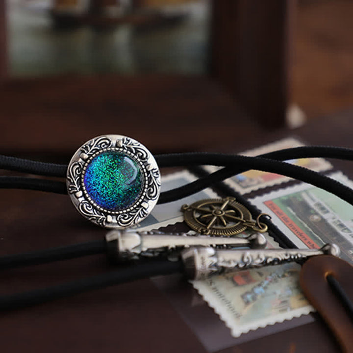 Cravatta Bolo con ciondolo retrò blu-verde e lacrime di sirena