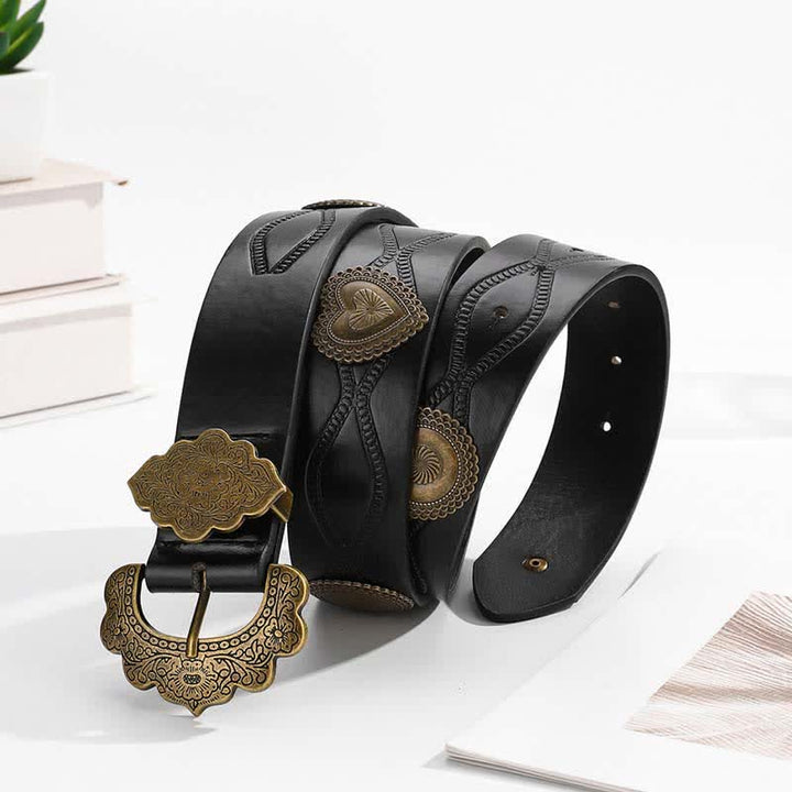 Cintura in pelle nera con cuore in bronzo antico e rivetti rotondi