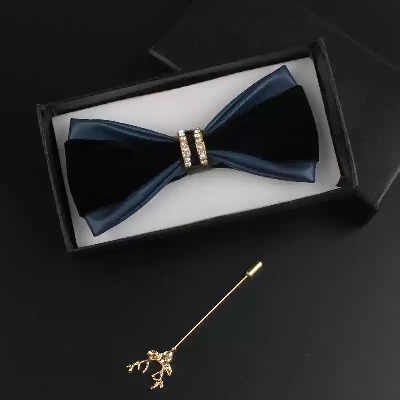 Set di 2 papillon con spilla di cervo in pelle PU con decorazione in cristallo da uomo