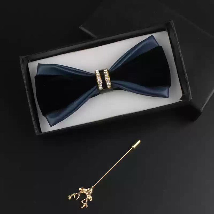 Set di 2 papillon con spilla di cervo in pelle PU con decorazione in cristallo da uomo