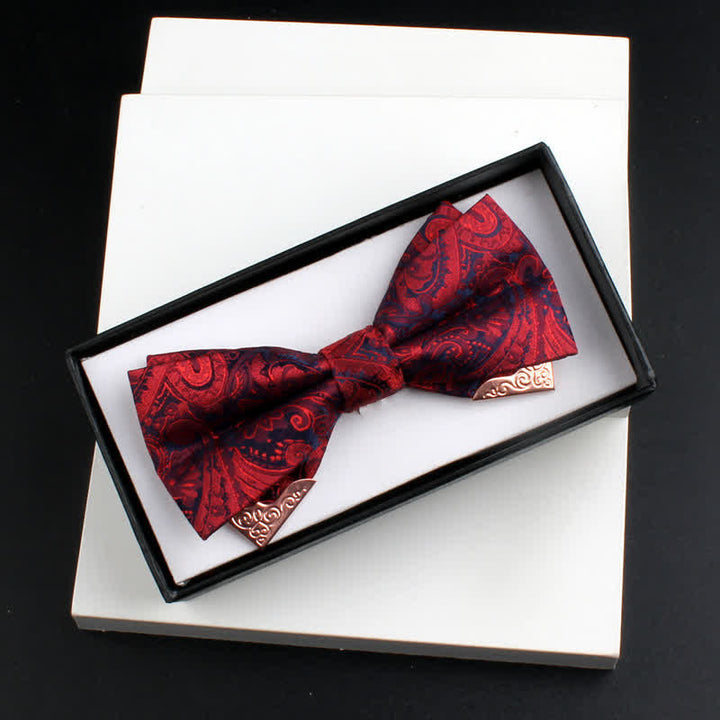 Set di 2 papillon con decorazioni in metallo dorato e motivo Paisley a doppio strato da uomo