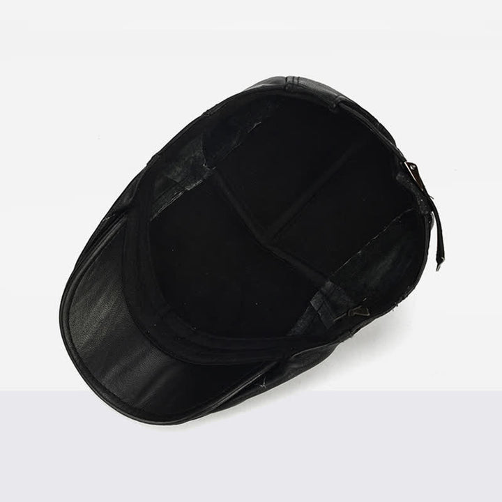 Cappello basco in pelle di vacchetta con lacci laterali
