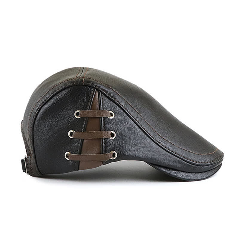 Cappello basco in pelle con lacci laterali alla moda