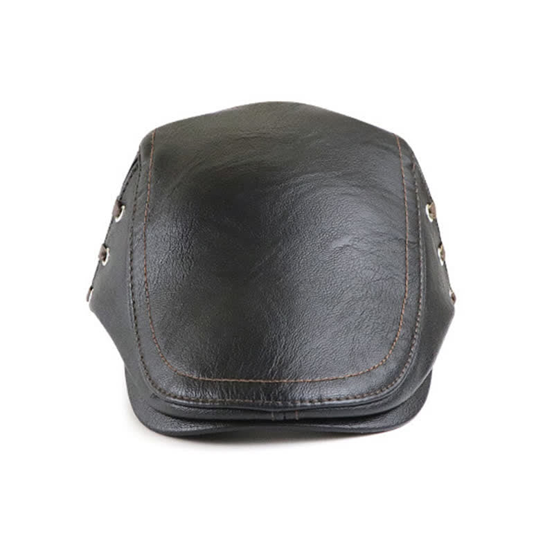 Cappello basco in pelle con lacci laterali alla moda