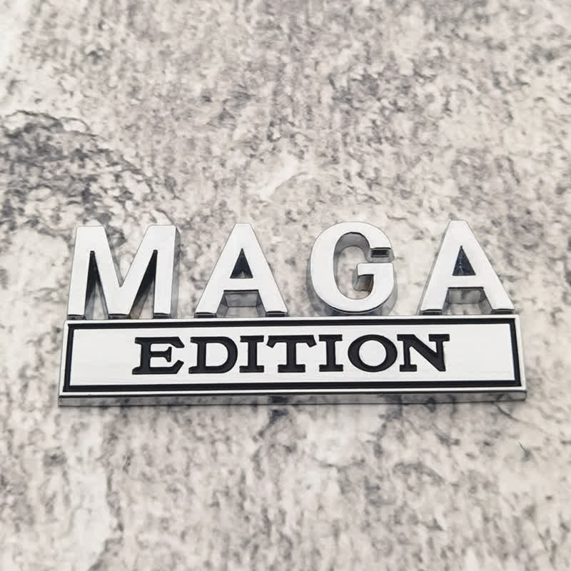 Adesivo in metallo per auto MAGA EDITION