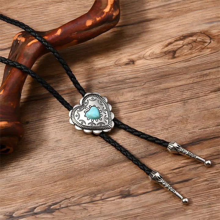 Cravatta Bolo con design turchese in stile western a forma di cuore di toro
