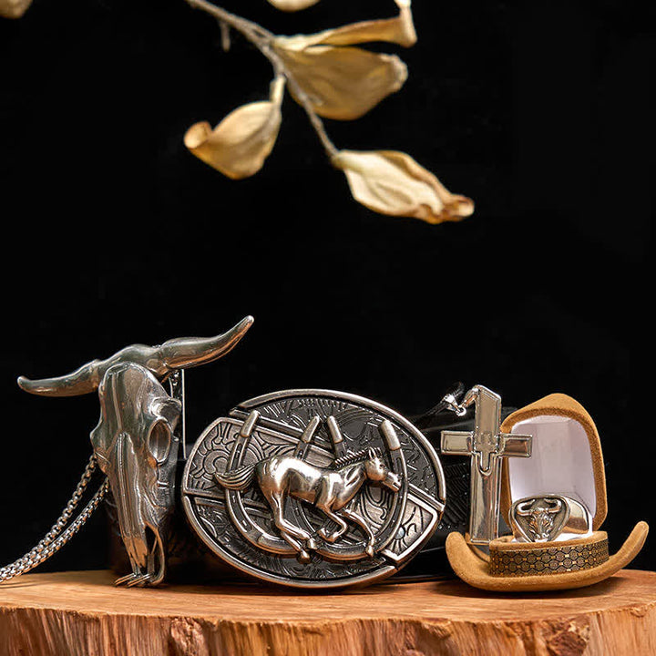 Set di anelli con ciondolo a forma di toro, collana con croce e fibbia per cintura con coltello nascosto a forma di cavallo fai da te