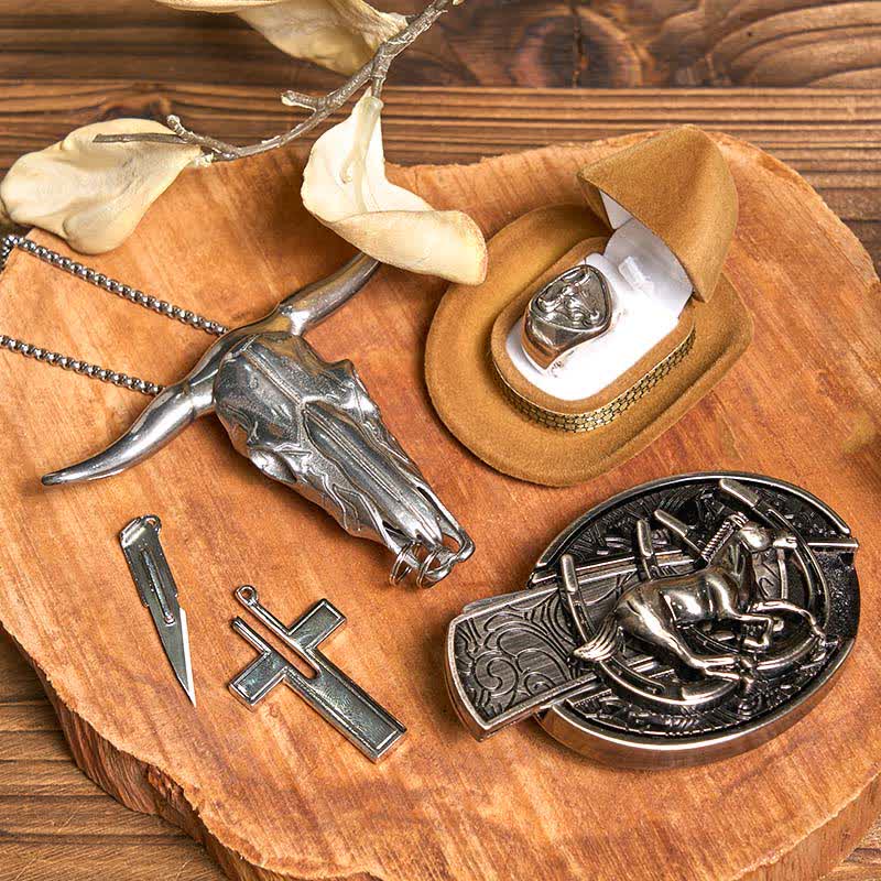 Set di anelli con ciondolo a forma di toro, collana con croce e fibbia per cintura con coltello nascosto a forma di cavallo fai da te