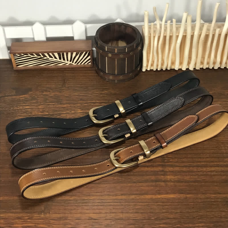 Cintura stretta in pelle con fibbia in ottone e doppia cucitura da donna