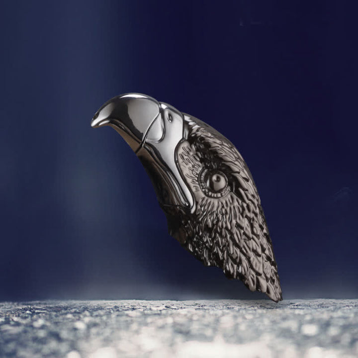 Accendino ricaricabile a forma di testa d'aquila creativa