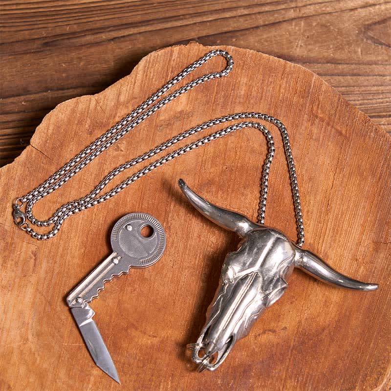Set di portachiavi fai da te a forma di chiave con ciondolo a forma di toro Longhorn e coltello nascosto