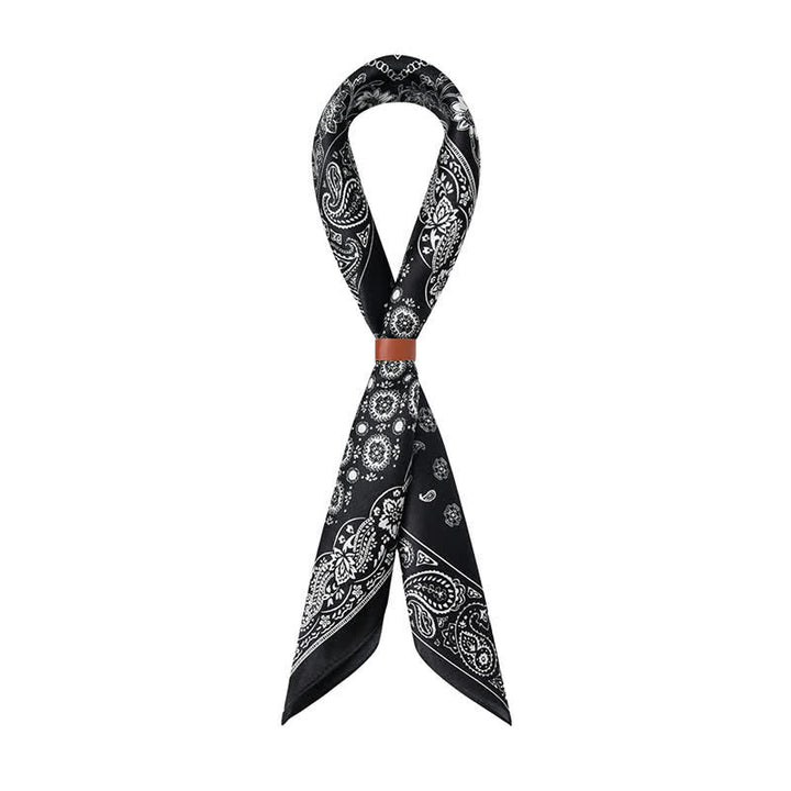 Sciarpa quadrata con motivo a griglia a quattro riquadri Paisley bianco e nero