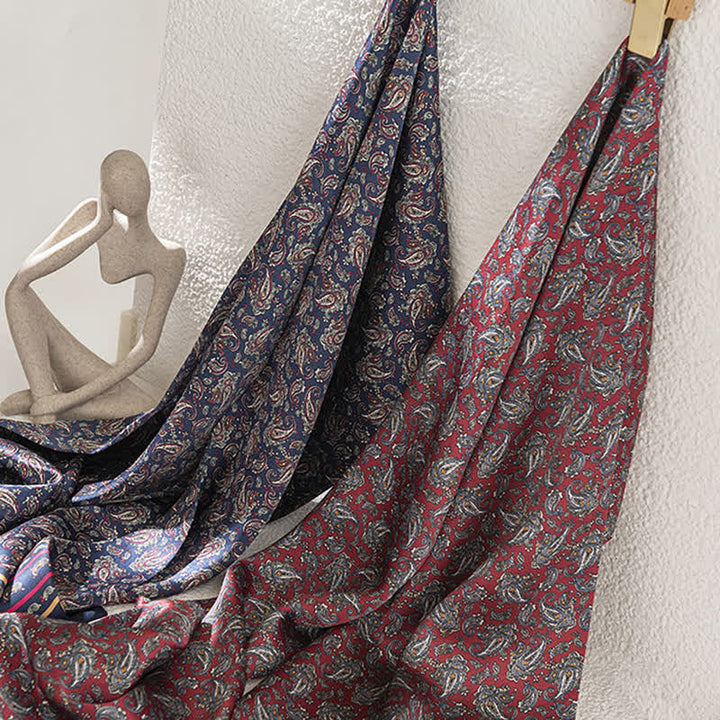 Sciarpa lunga e sottile in pura seta con motivo Paisley Checker vintage da uomo