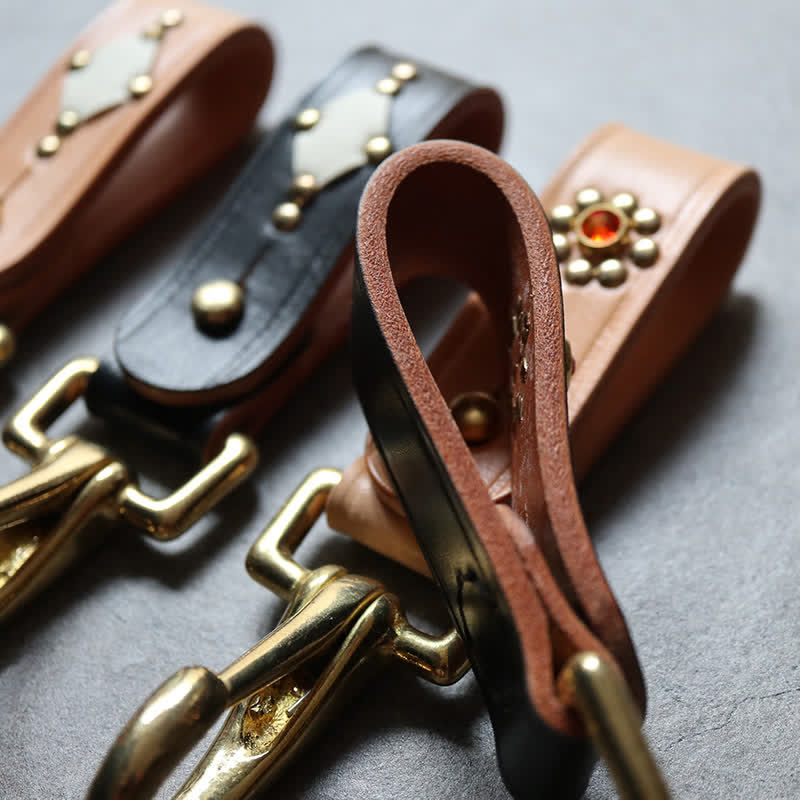 Rivetti Portachiavi in ottone borchiato Cintura Portachiavi in pelle