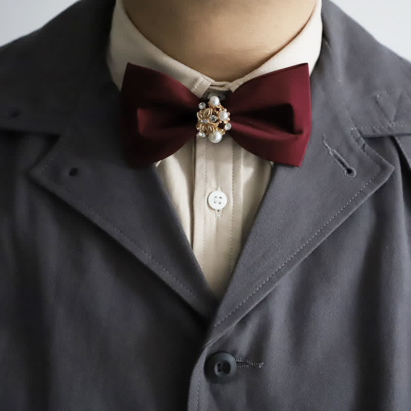 Papillon da uomo con fiori dorati e perle finte