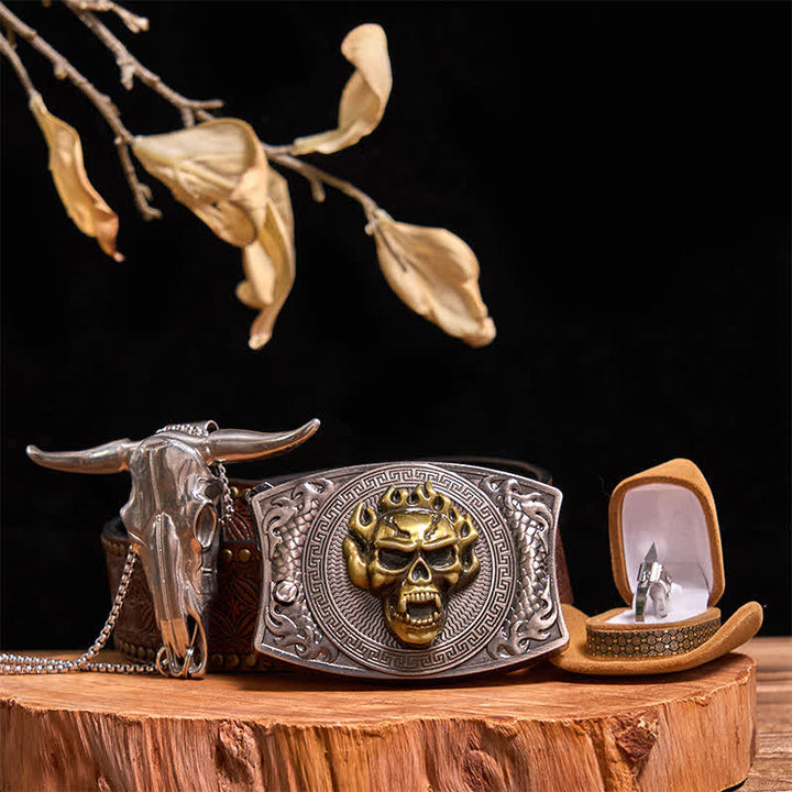 Set di anelli tattici con ciondolo a forma di toro, fibbia per cintura con coltello nascosto fai da te e teschio d'oro