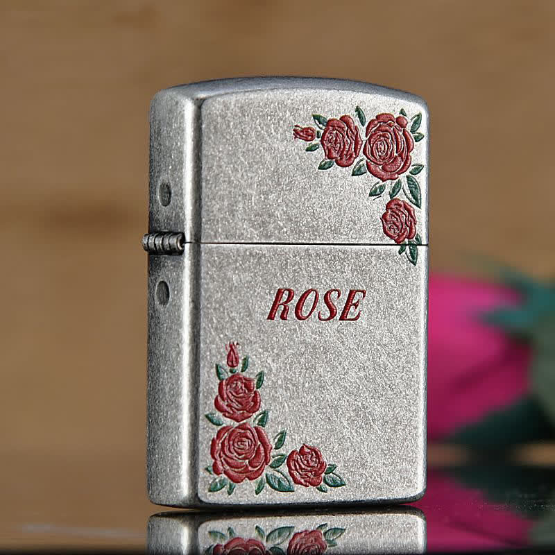 Accendino a cherosene ricaricabile con motivo floreale di rosa rossa