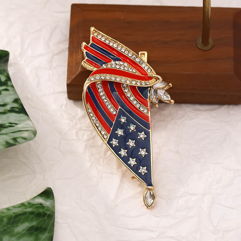 Spilla patriottica con strass e bandiera americana smaltata