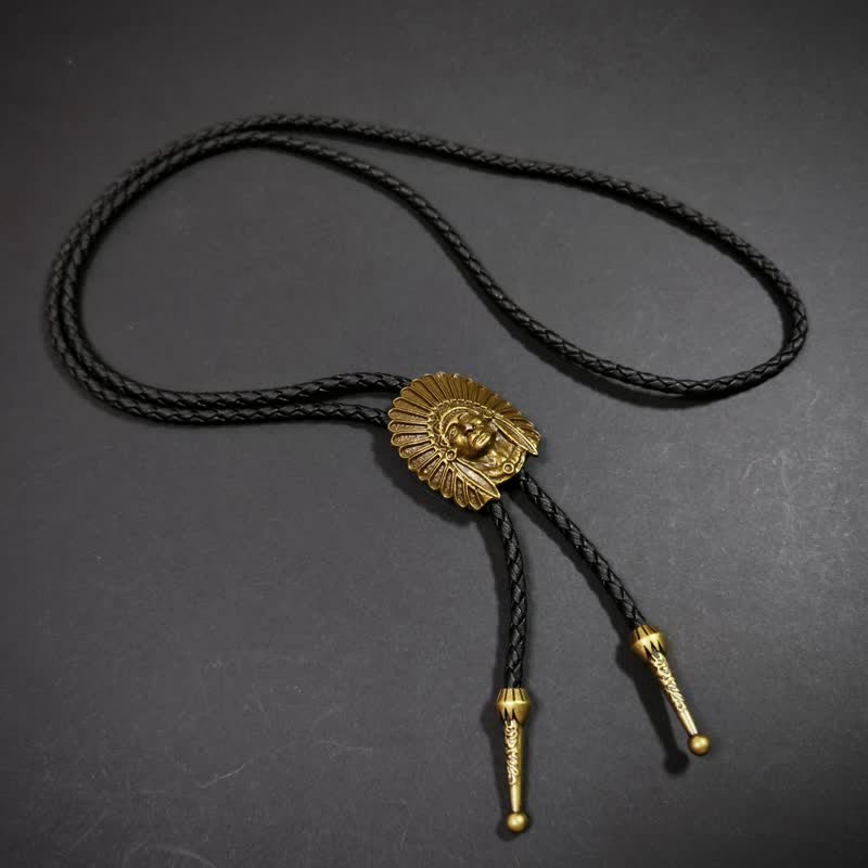 Cravatta Bolo con motivo indiano retrò in bronzo antico Weathern