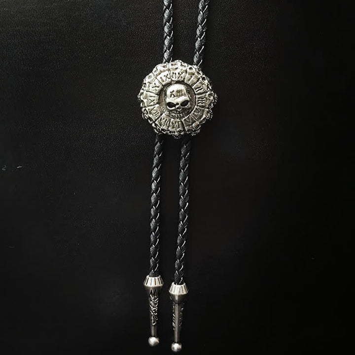 Cravatta Bolo con ciondolo in argento con testa di teschio in stile punk