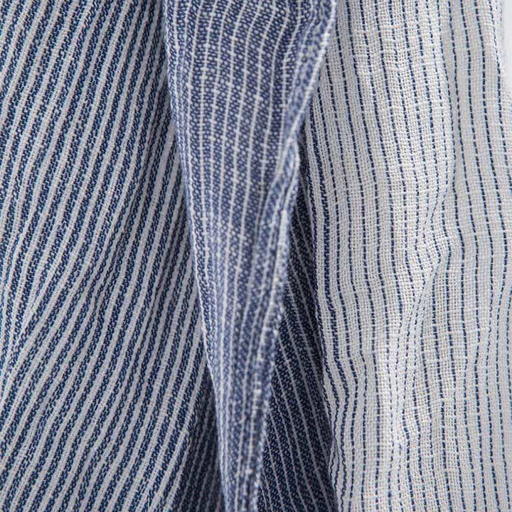 Sciarpa sottile in cotone stropicciato a righe bicolore