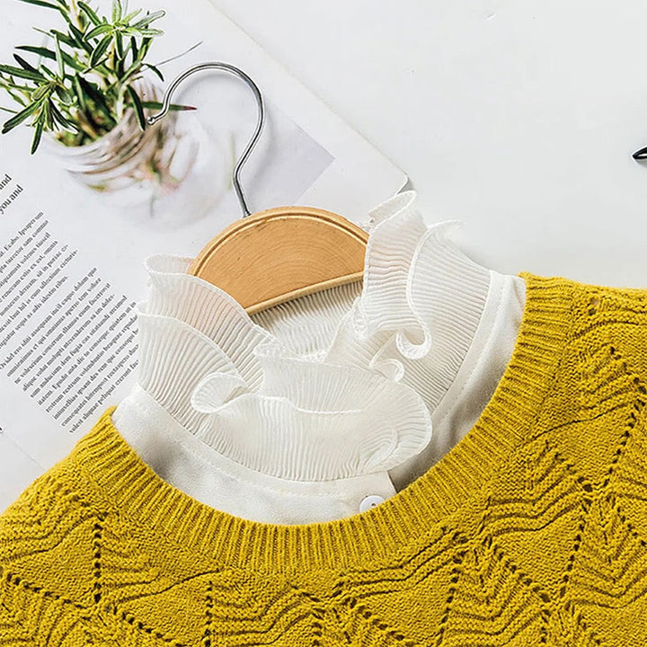 Camicia con risvolto staccabile, colletto finto con volant e manica