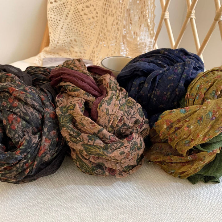 Sciarpa morbida e sottile con motivo floreale plissettato vintage da donna