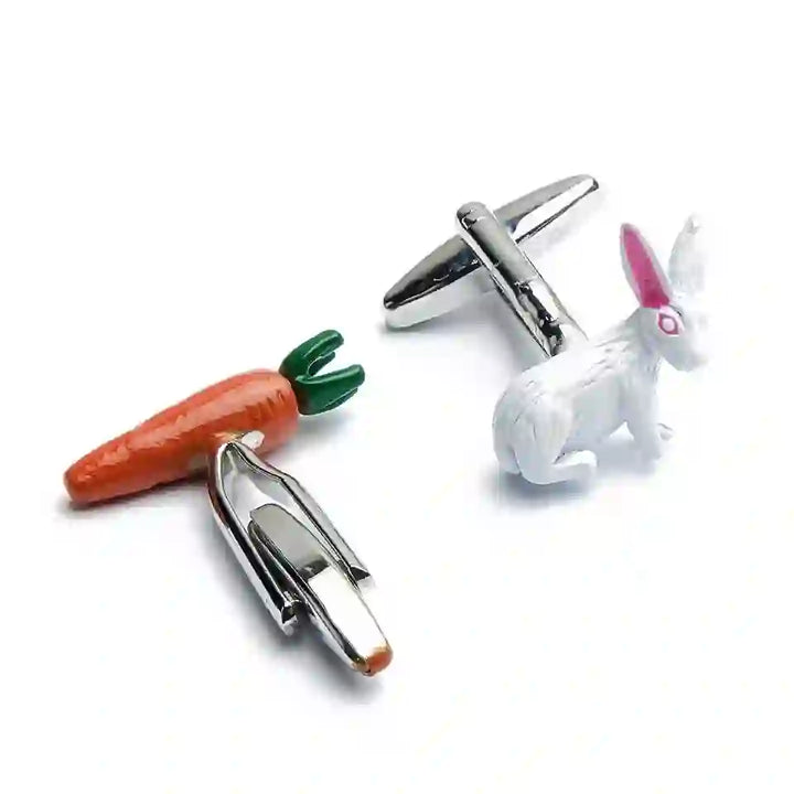 Set di gemelli da uomo con copribottoni a forma di coniglio e carota
