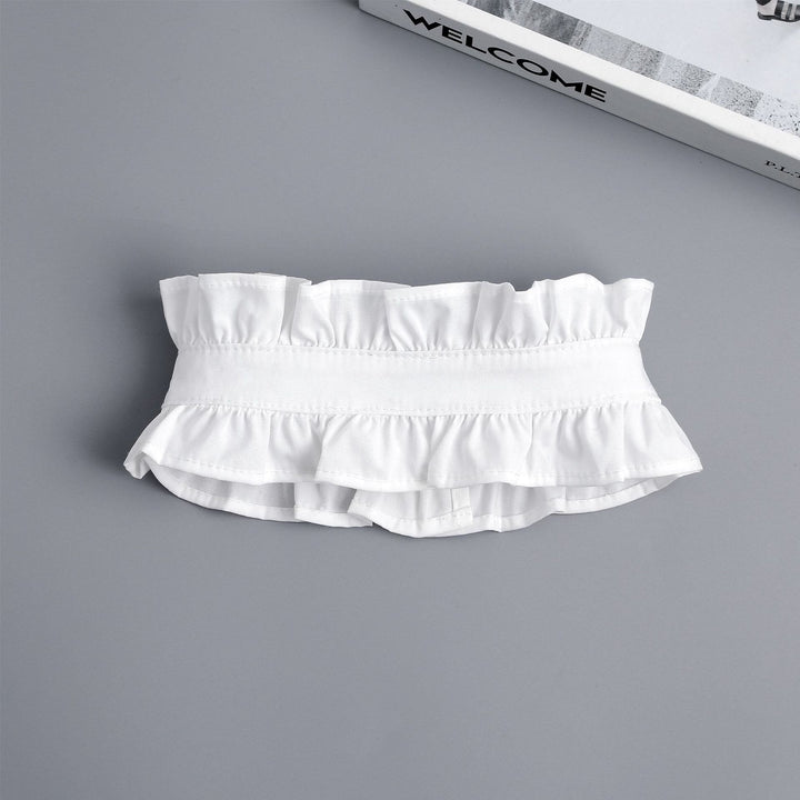 Camicia bianca con colletto plissettato e bottone staccabile con colletto finto