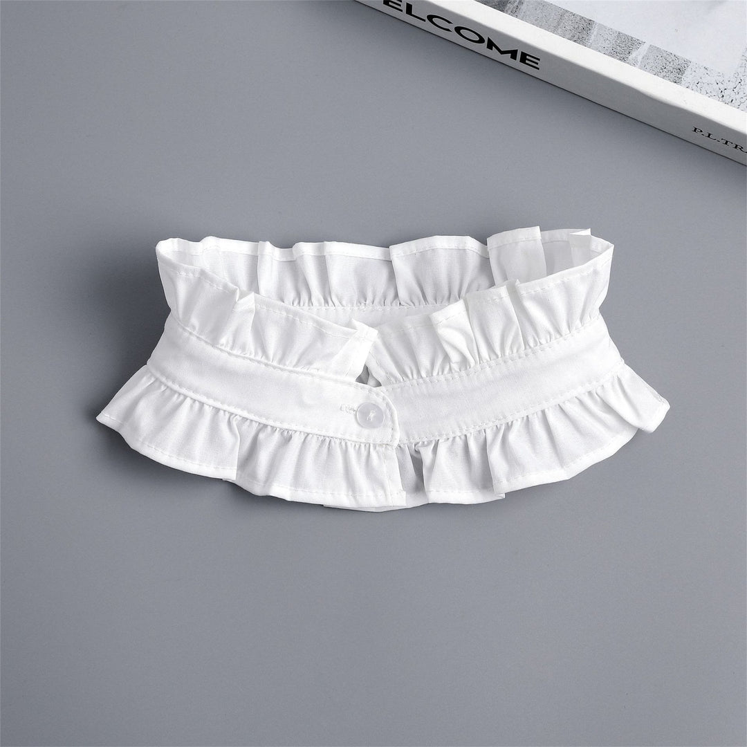 Camicia bianca con colletto plissettato e bottone staccabile con colletto finto