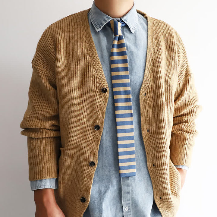 Cravatta da uomo in maglia a righe blu e cachi