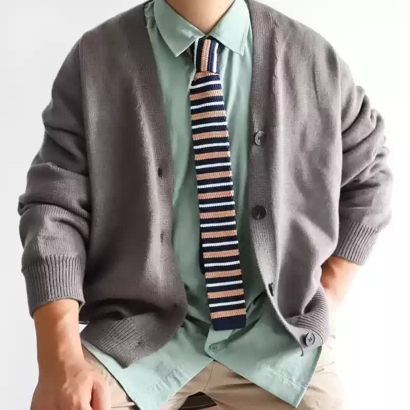 Cravatta lavorata a maglia con motivo vintage in stile britannico da uomo