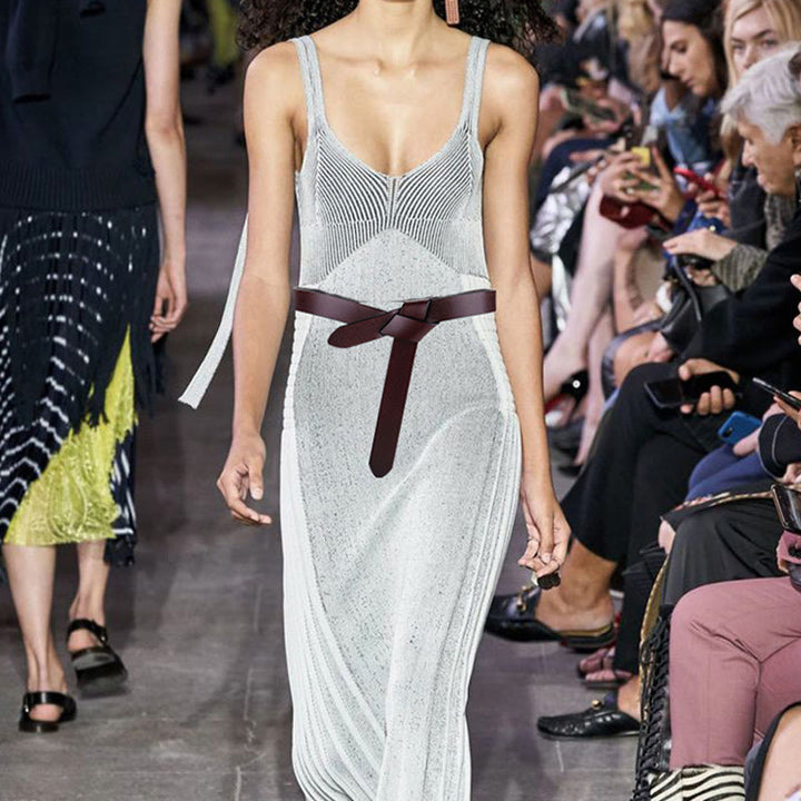 Cintura in pelle nera con nodo marrone per donna - image 1