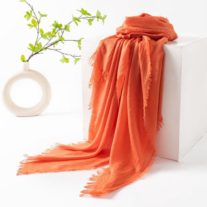 Sciarpa estiva morbida e sottile con nappe corte in tinta unita - #46 Arancia - image 50