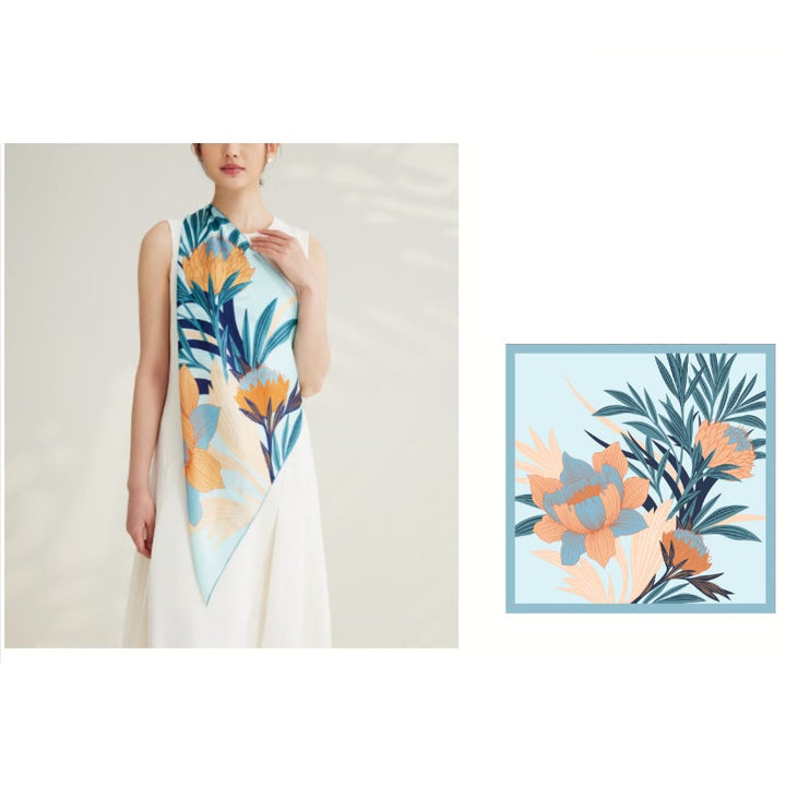 Sciarpa sottile in seta primaverile con motivo floreale Protea da donna