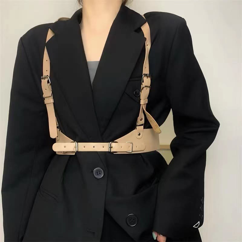 Cintura regolabile in pelle Steampunk con cinturino corsetto