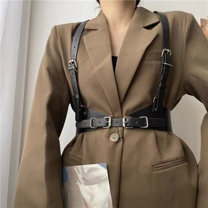 Cintura regolabile in pelle Steampunk con cinturino corsetto