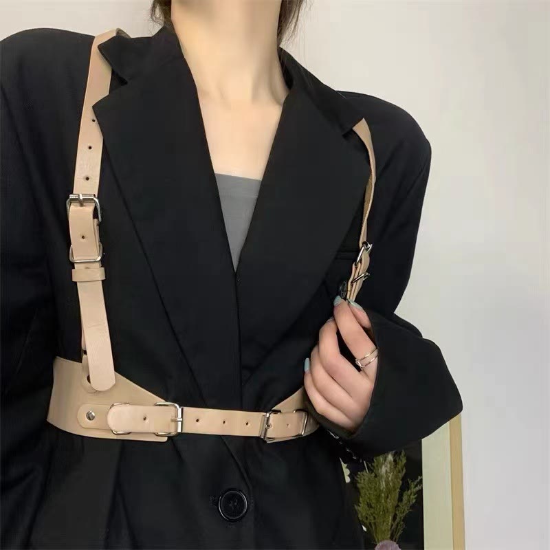 Cintura regolabile in pelle Steampunk con cinturino corsetto