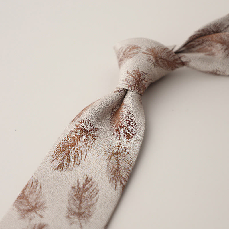 Cravatta da uomo vintage con piume svolazzanti in jacquard