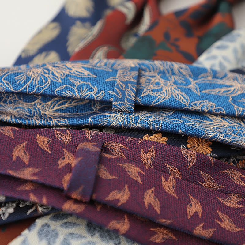 Cravatta da uomo vintage con piume svolazzanti in jacquard